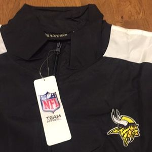 Minnesota Vikings Windbreaker NWT 2/$20